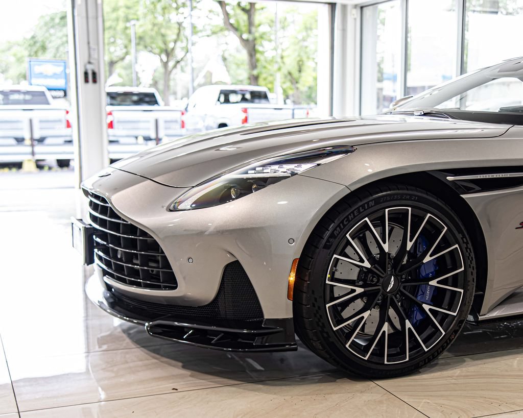 New 2026 Aston Martin DB12 Convertible RWD image 4