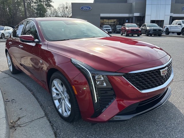 Used 2025 Cadillac CT5 Premium Luxury image 2