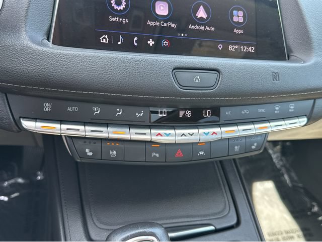 Used 2019 Cadillac XT4 Premium Luxury FWD image 21