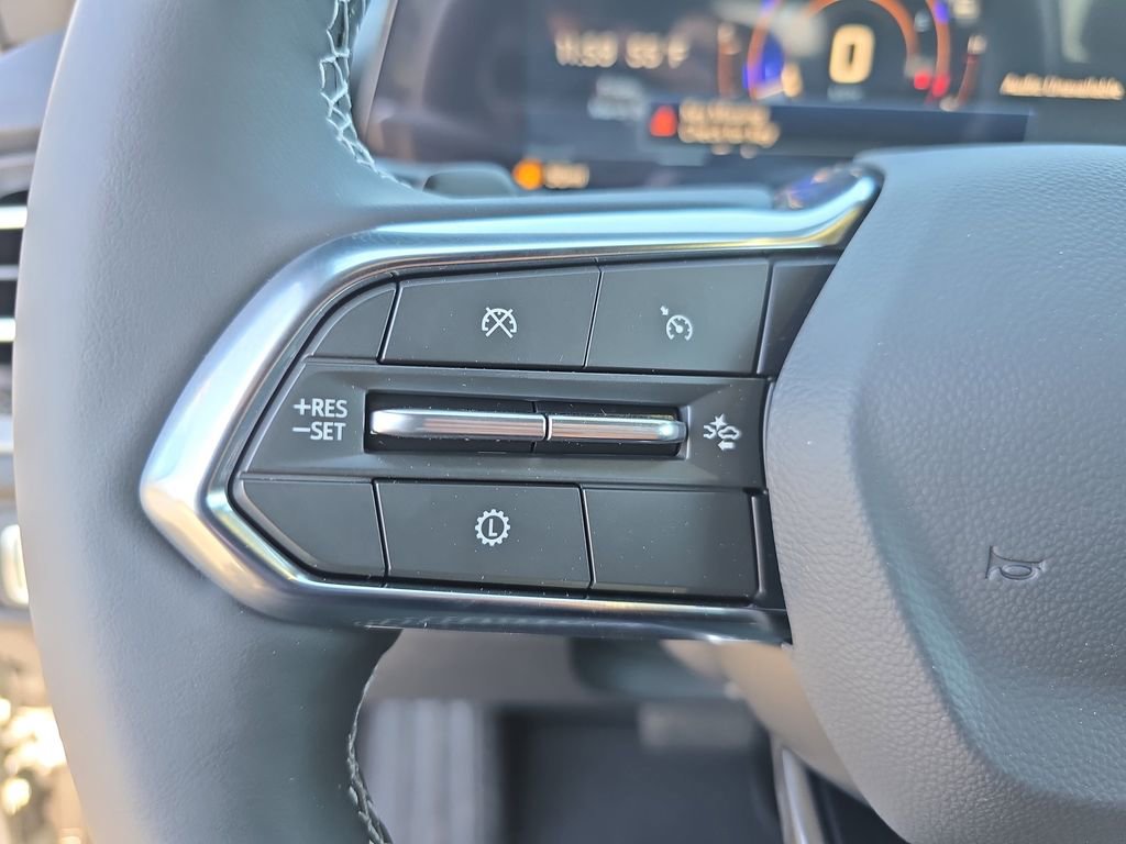 New 2026 Chevrolet Traverse LT w/ Sun and Wheel Package FWD image 17