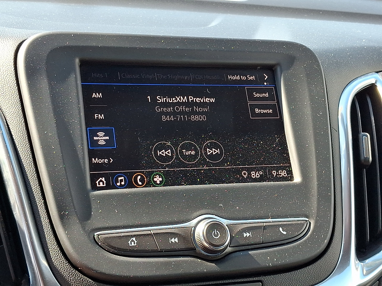 Certified 2022 Chevrolet Equinox LT AWD/4WD image 18