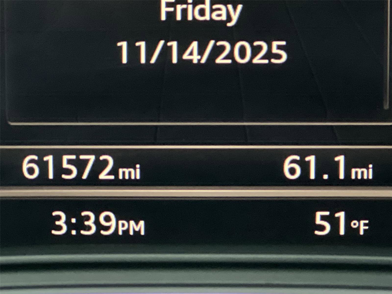 Used 2017 Audi A4 2.0T allroad Premium Plus w/ Technology Package image 15