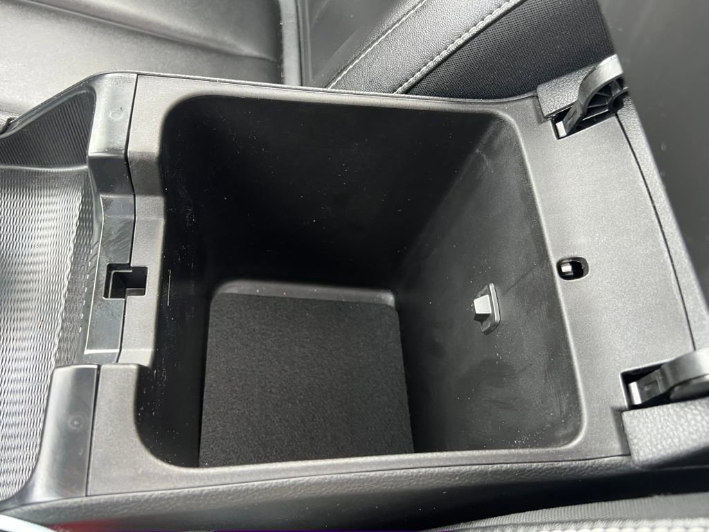 Used 2024 Jeep Grand Cherokee L Limited image 20