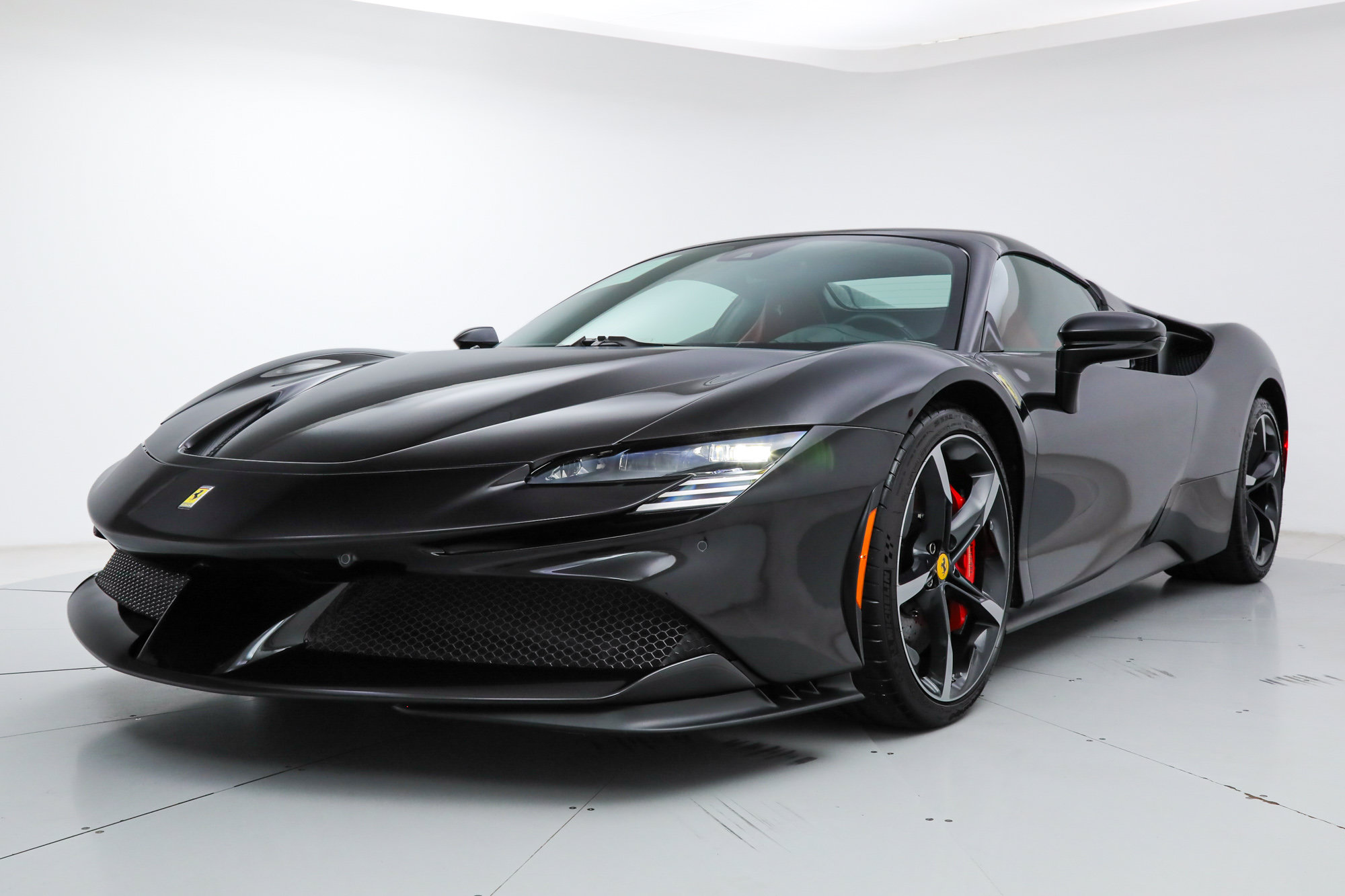 Certified 2022 Ferrari SF90 Spider AWD/4WD image 39