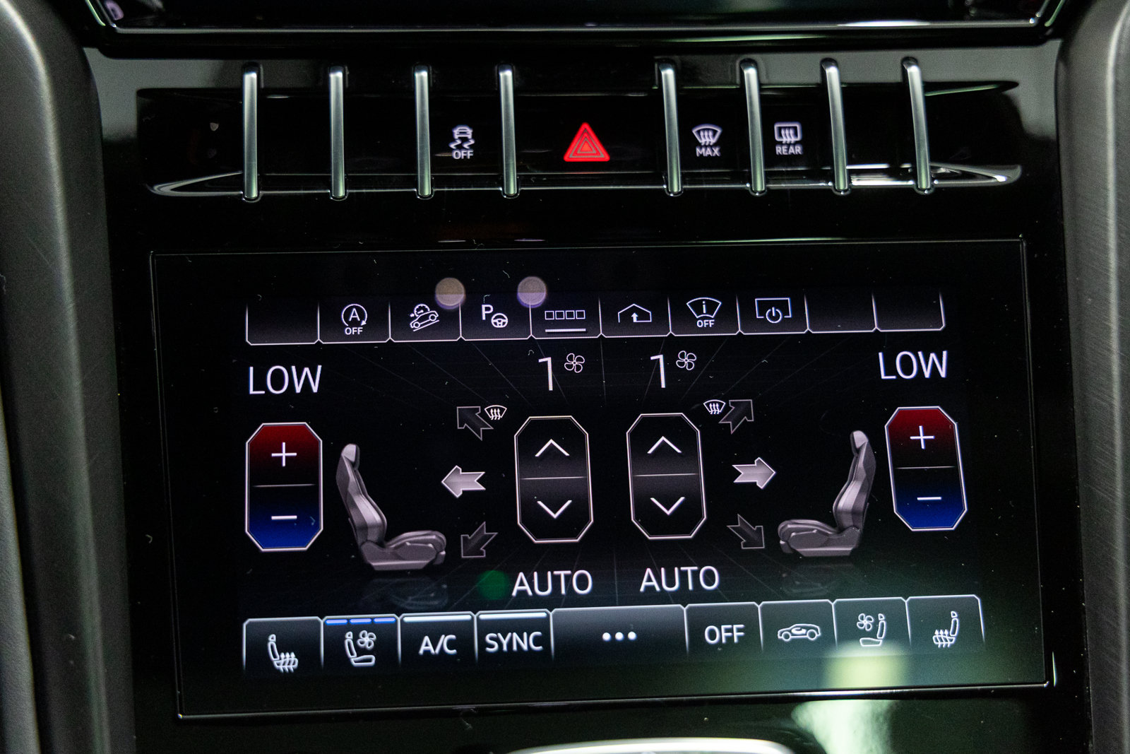Used 2024 Lamborghini Urus S AWD/4WD image 37
