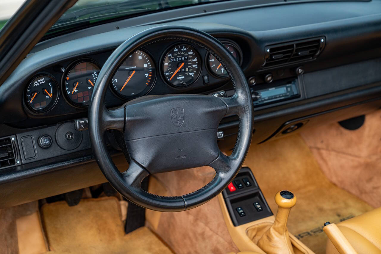 Used 1995 Porsche 911 Cabriolet image 62