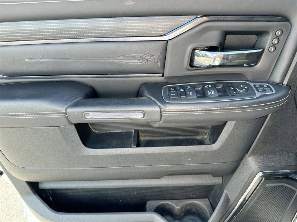 Used 2024 RAM 2500 Limited image 22