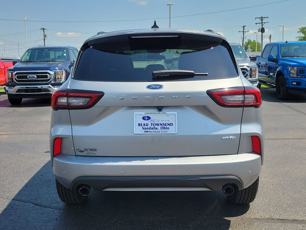 Certified 2023 Ford Escape ST-Line w/ Tech Pack #1 image 5