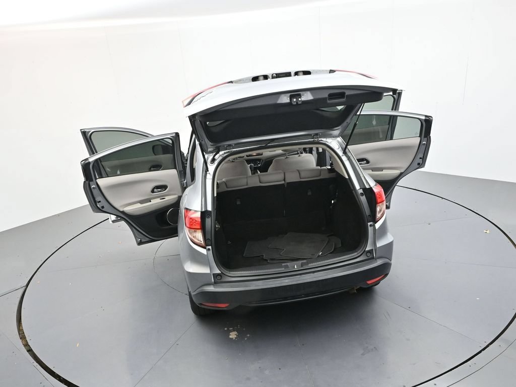 Used 2017 Honda HR-V EX image 37