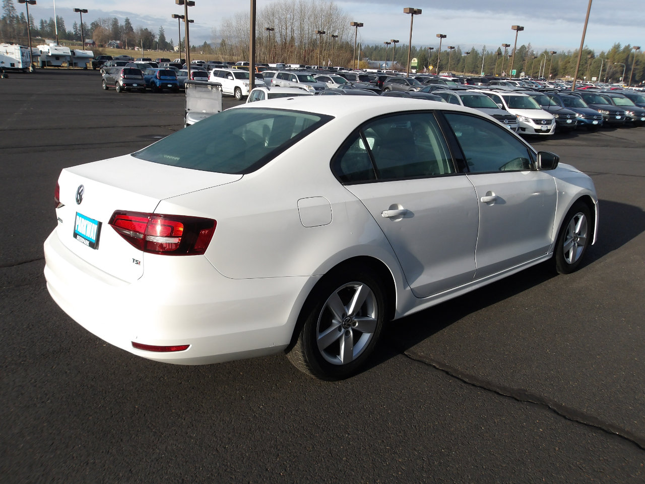 Used 2016 Volkswagen Jetta S image 5