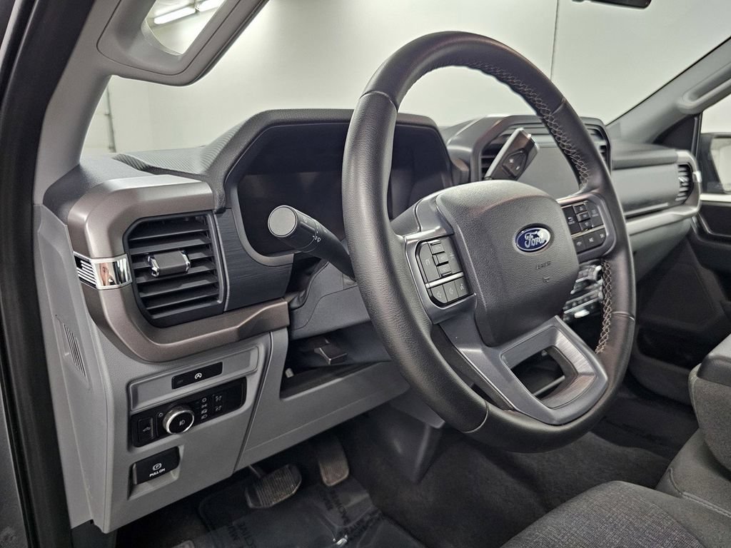 Used 2025 Ford F150 XLT w/ Equipment Group 301A Standard AWD/4WD image 11