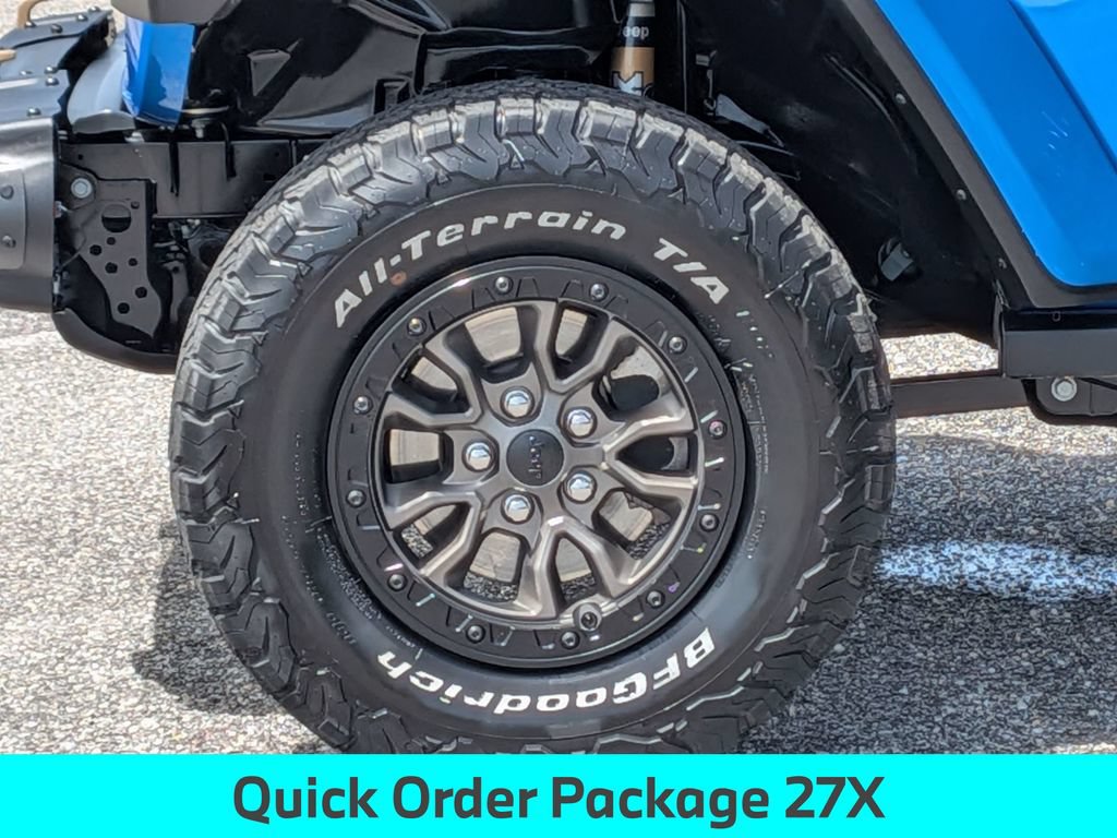Used 2021 Jeep Wrangler Unlimited Rubicon w/ Dual Top Group AWD/4WD image 13