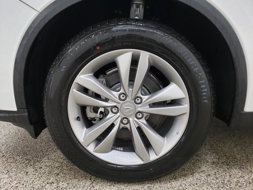 New 2026 Acura MDX SH-AWD image 12