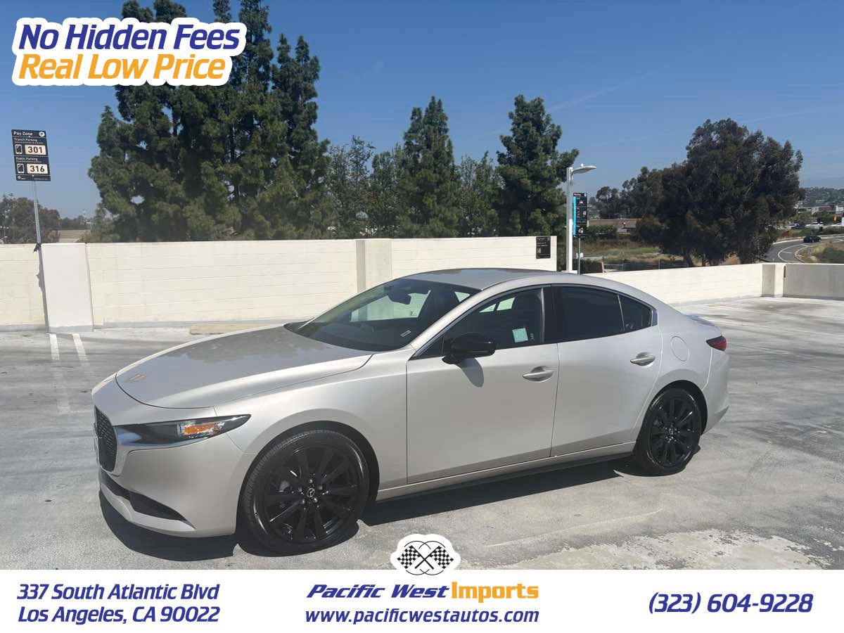 Used 2024 MAZDA MAZDA3 s image 1