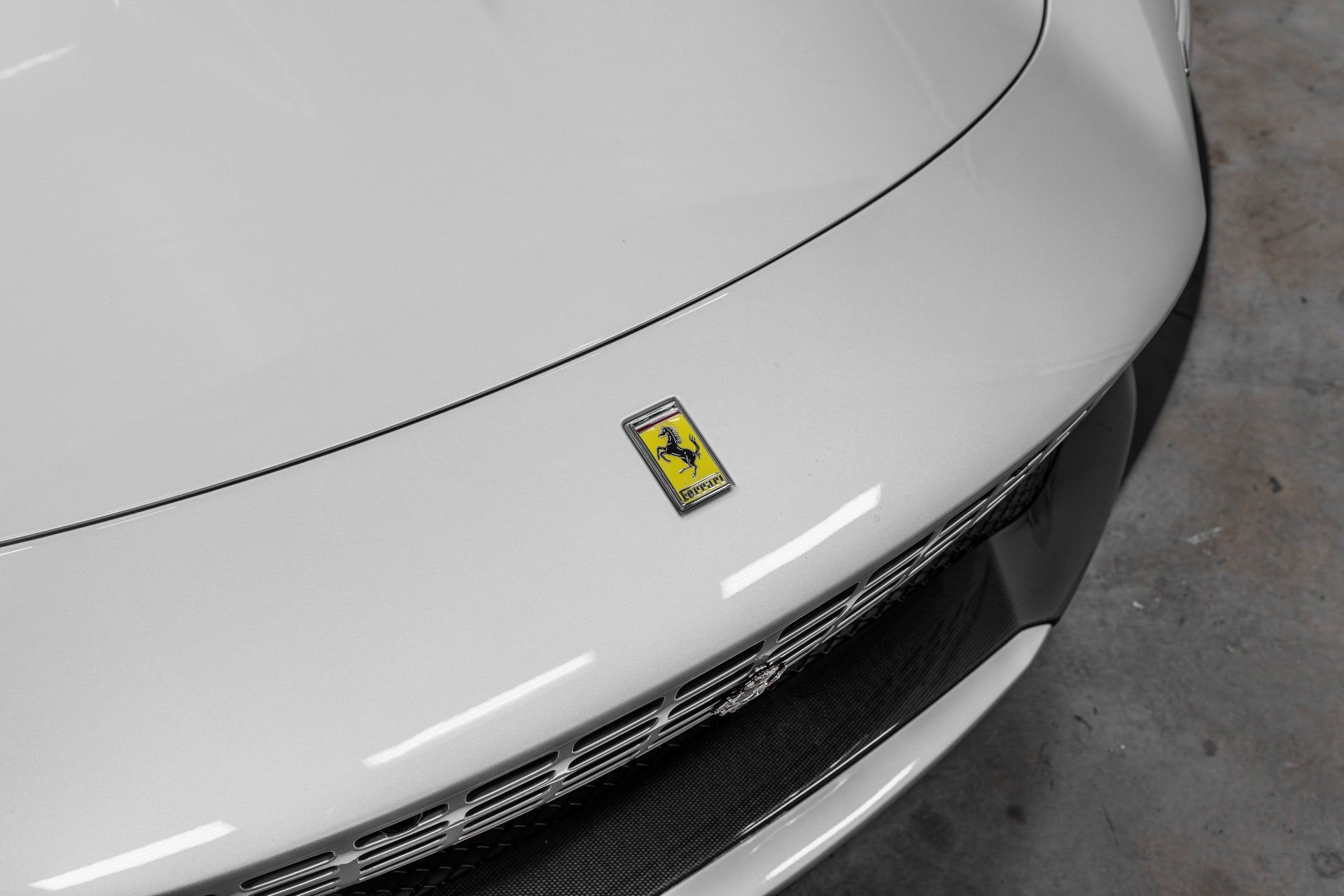 Certified 2025 Ferrari Roma Spider RWD image 83