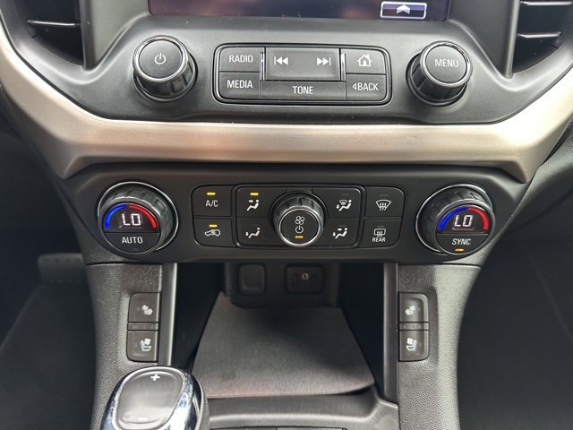 Used 2019 GMC Acadia Denali image 22