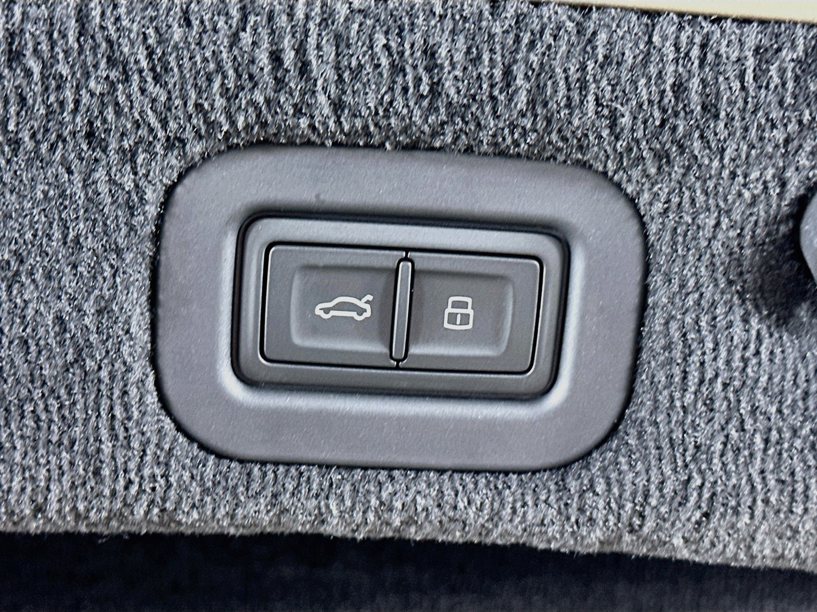 New 2026 Bentley Continental GT AWD/4WD image 37