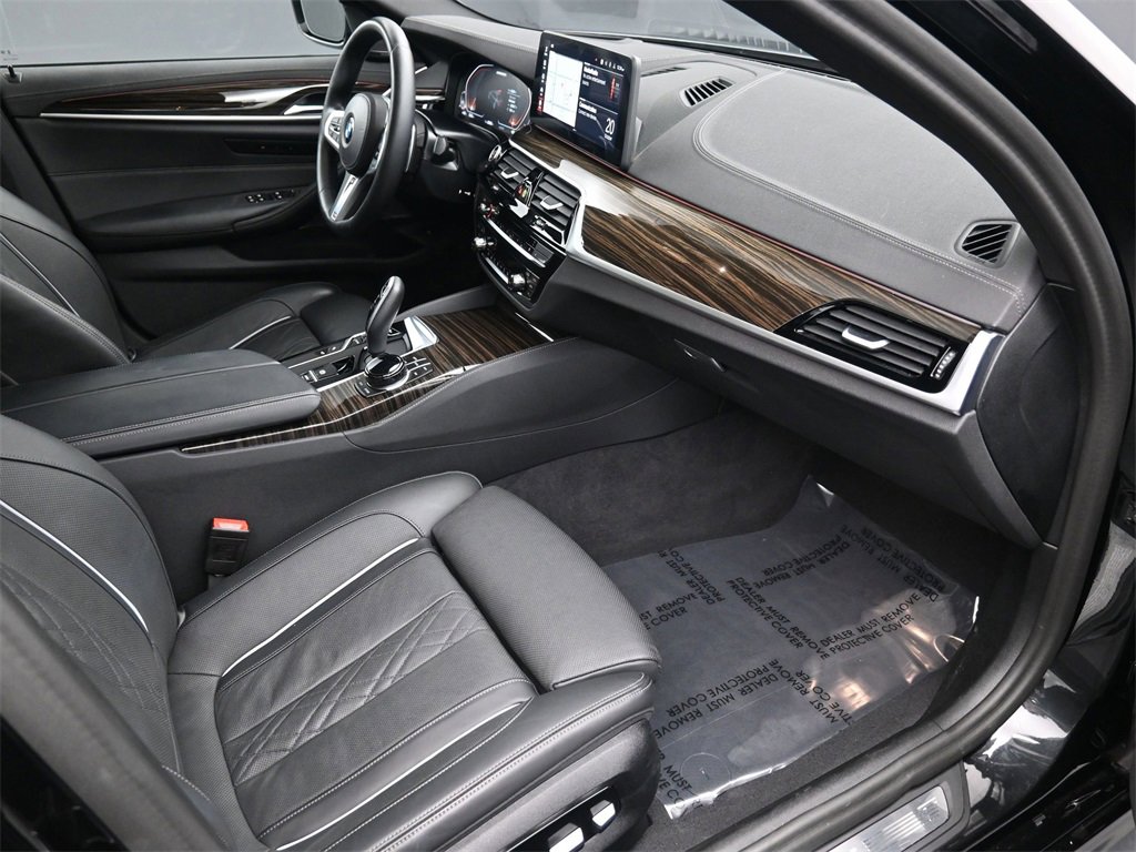 Certified 2023 BMW M550i xDrive w/ Executive Package image 15