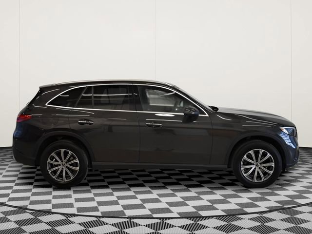 New 2026 Mercedes-Benz GLC 300 4MATIC image 2