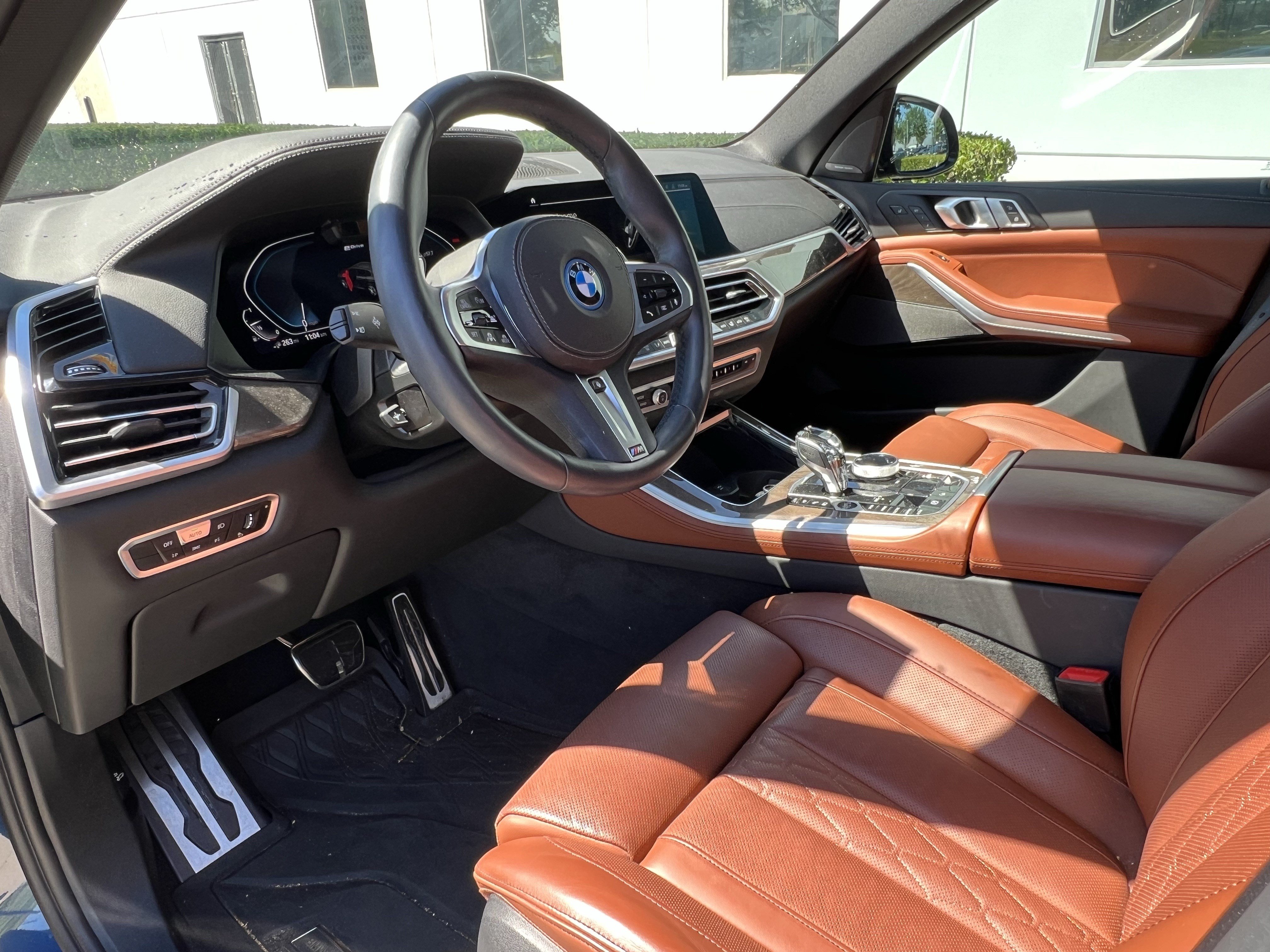Used 2023 BMW X5 xDrive45e w/ Executive Package AWD/4WD image 17