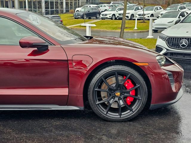 Used 2022 Porsche Taycan GTS image 7