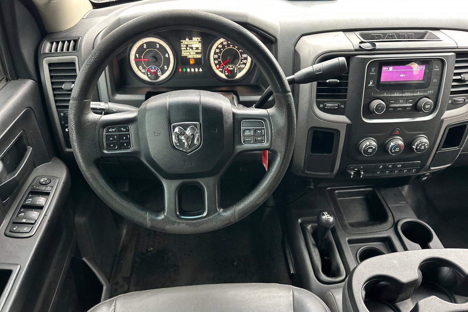 Used 2017 RAM 3500 Tradesman image 14