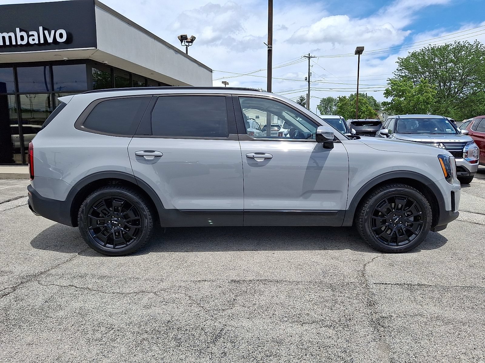 Used 2022 Kia Telluride SX w/ SX Prestige Package AWD/4WD image 8