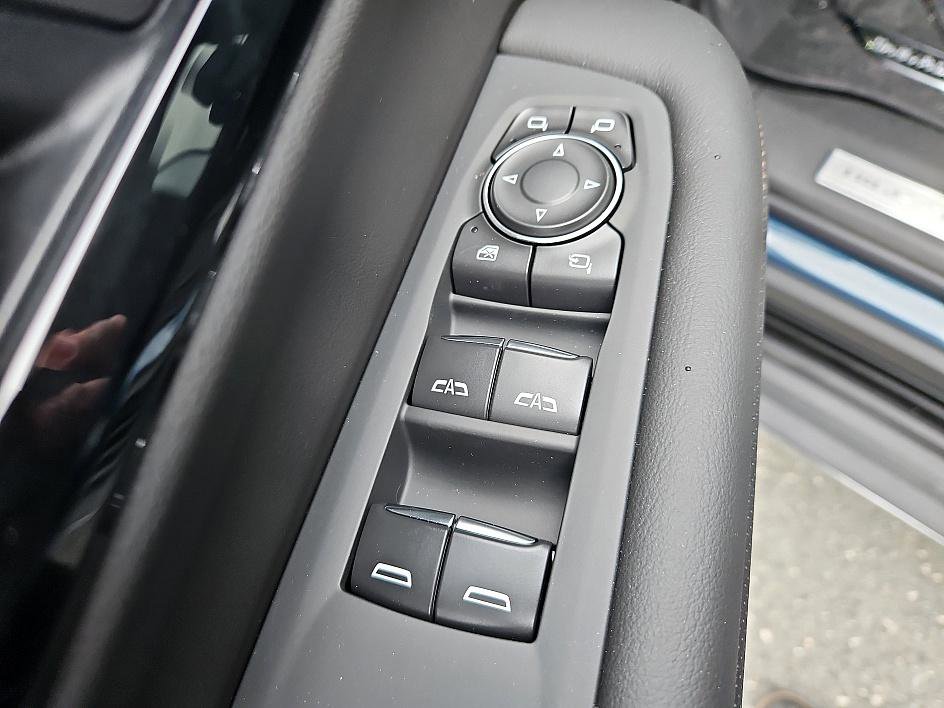 New 2026 Chevrolet Tahoe High Country w/ Sun And Tow Package image 15