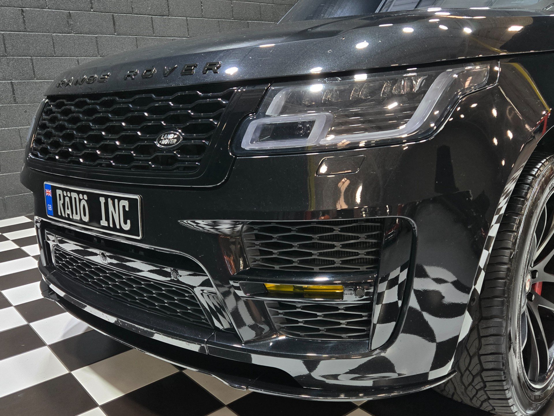 Used 2016 Land Rover Range Rover Long Wheelbase Supercharged AWD/4WD image 30