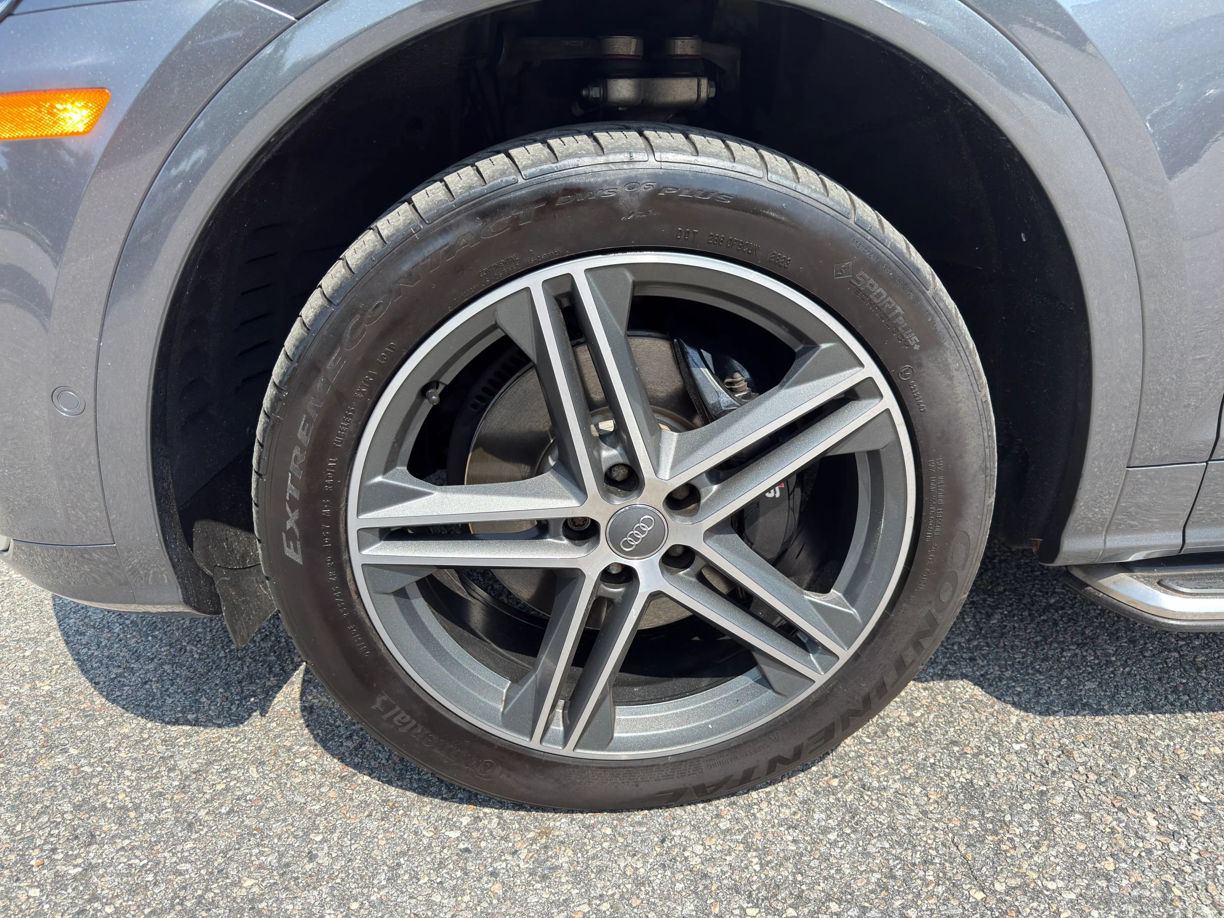 Used 2019 Audi SQ5 Prestige w/ Prestige Package AWD/4WD image 14