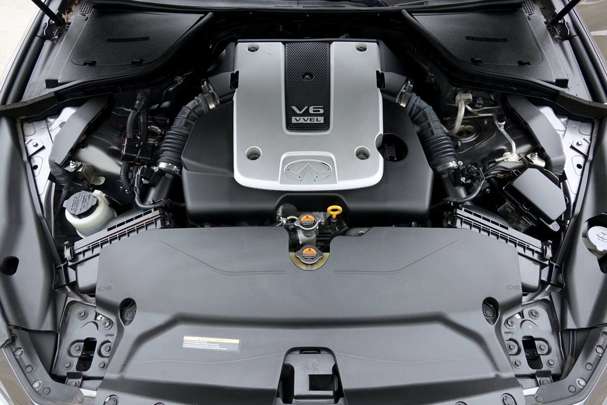 Used 2014 INFINITI Q50 Premium w/ Navigation Package image 36