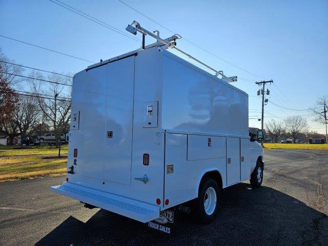 New 2024 Ford E-350 and Econoline 350 Super Duty w/ Power Windows & Locks Group image 8