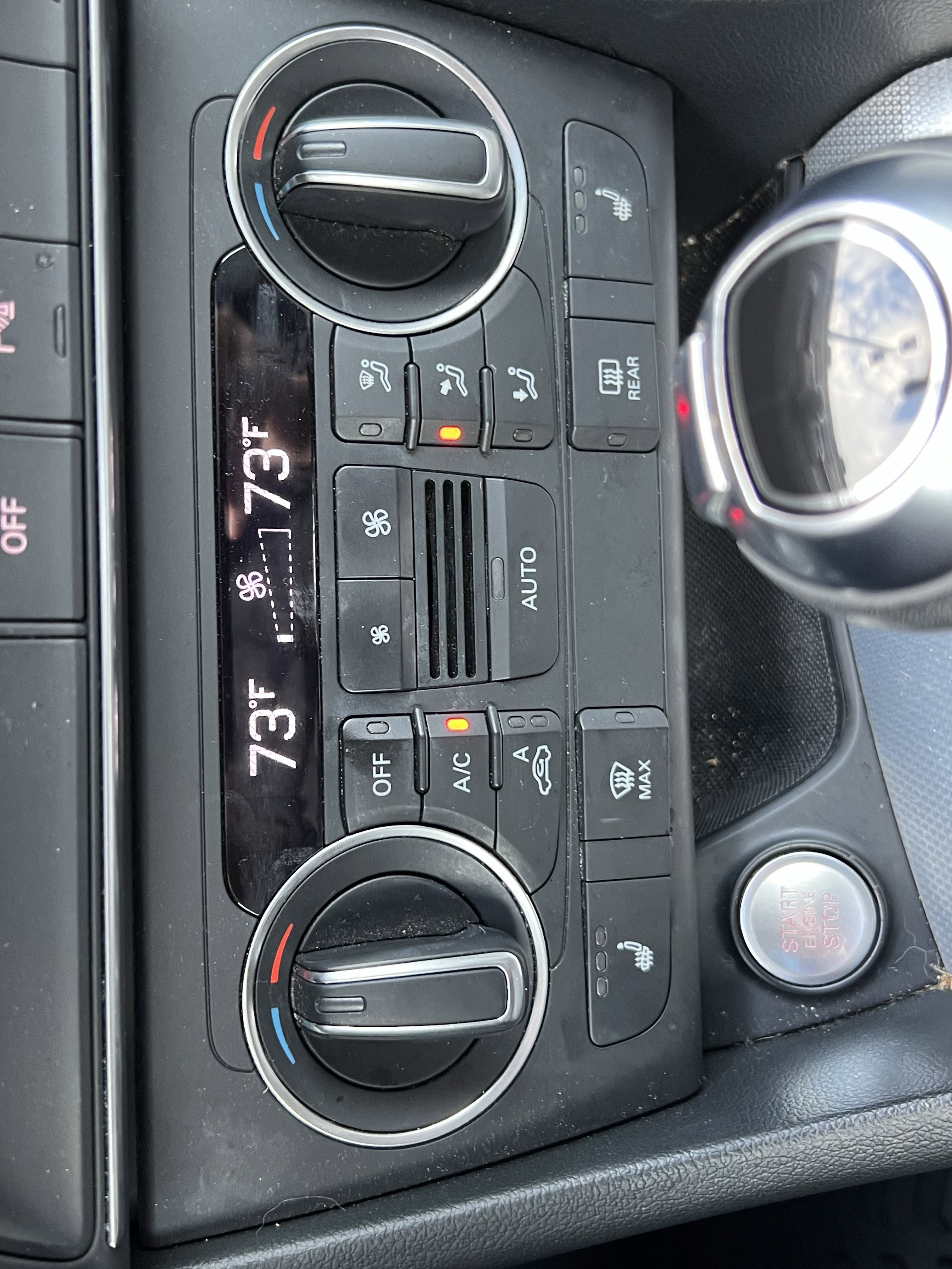 Used 2018 Audi Q3 2.0T Premium w/ Convenience Package image 30