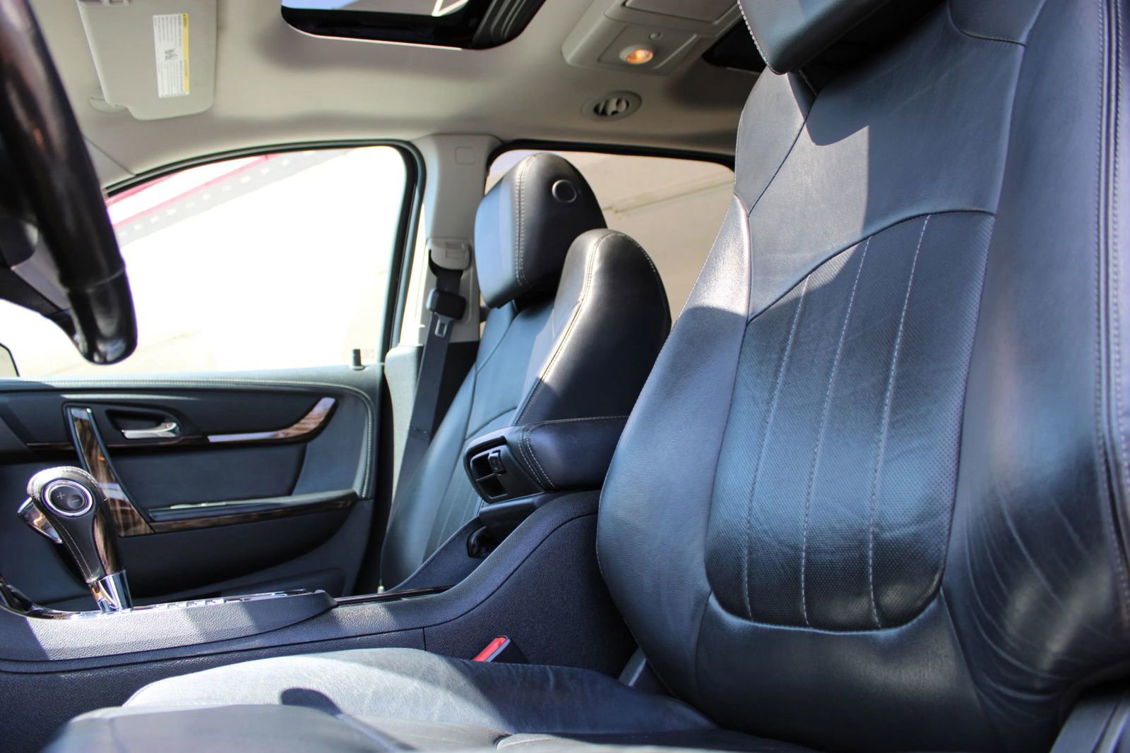 Used 2016 GMC Acadia Denali FWD image 13