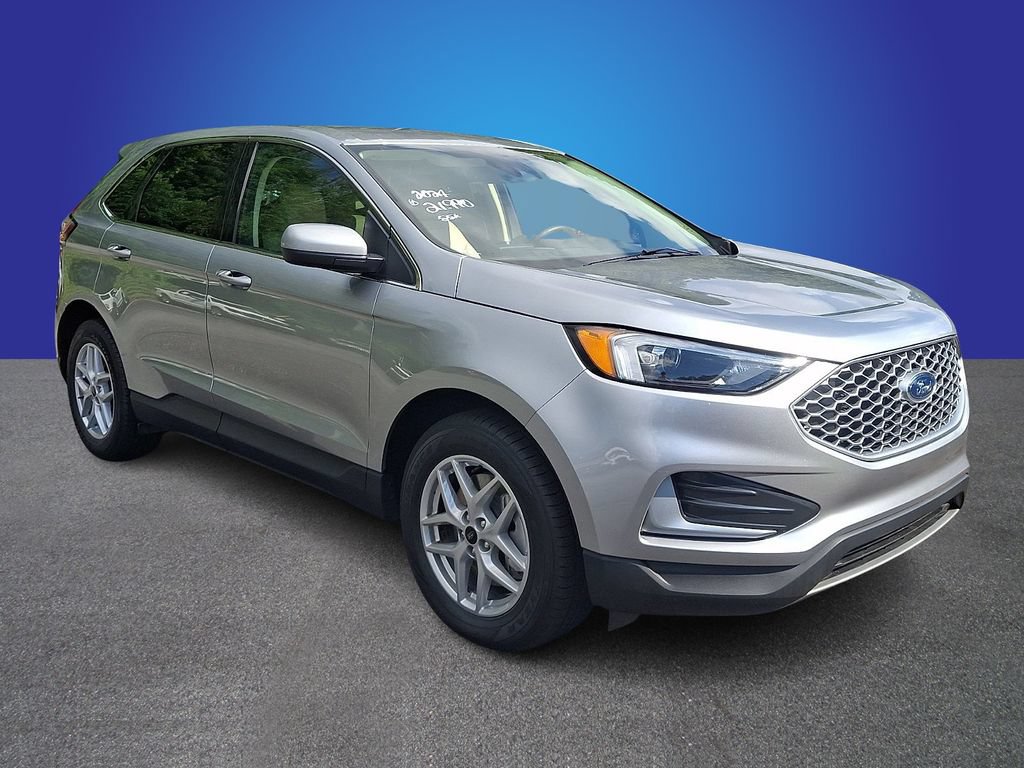 Used 2024 Ford Edge SEL AWD/4WD image 3