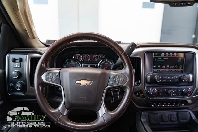 Used 2016 Chevrolet Silverado 3500 LTZ AWD/4WD image 22