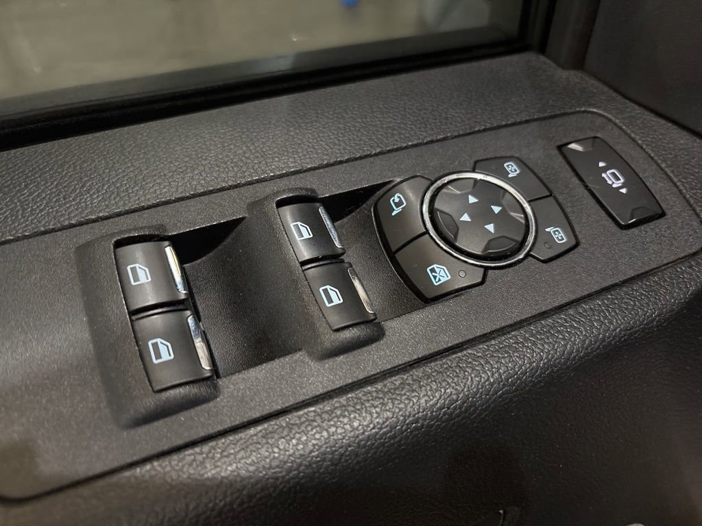 Used 2019 Ford F250 Lariat w/ Lariat Value Package image 21