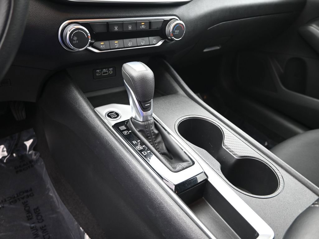 Used 2025 Nissan Altima 2.5 SV image 22