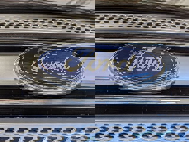 Used 2015 Ford Explorer XLT w/ Equipment Group 202B image 52