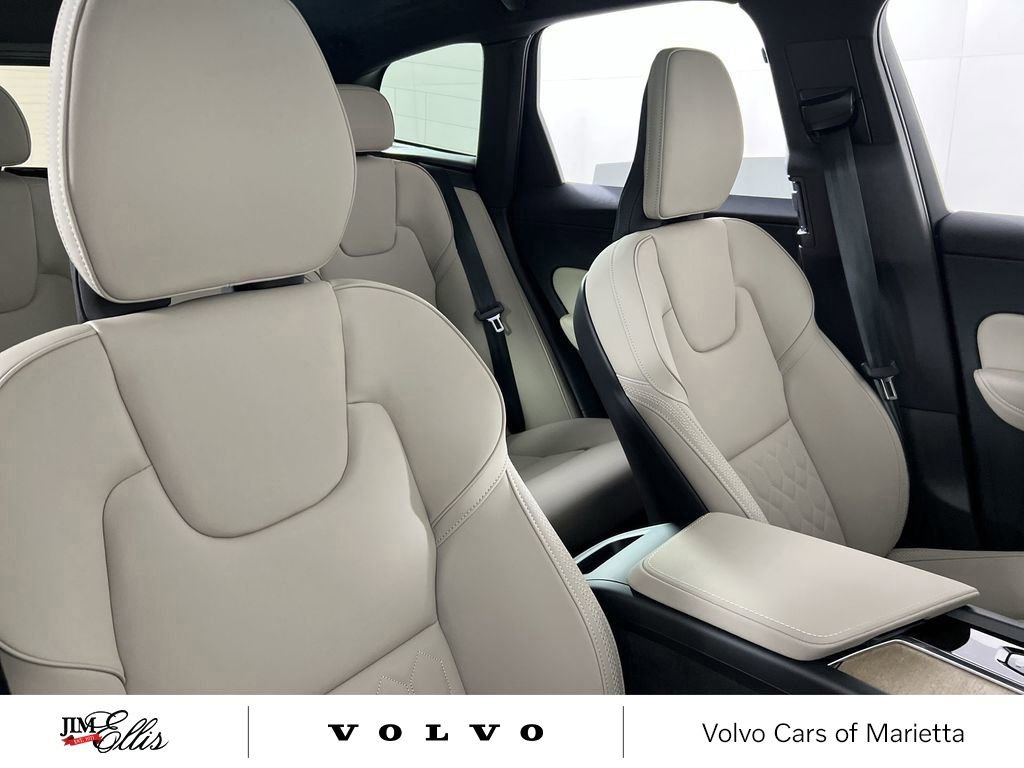 New 2026 Volvo XC60 B5 Plus w/ Protection Package Premier image 23