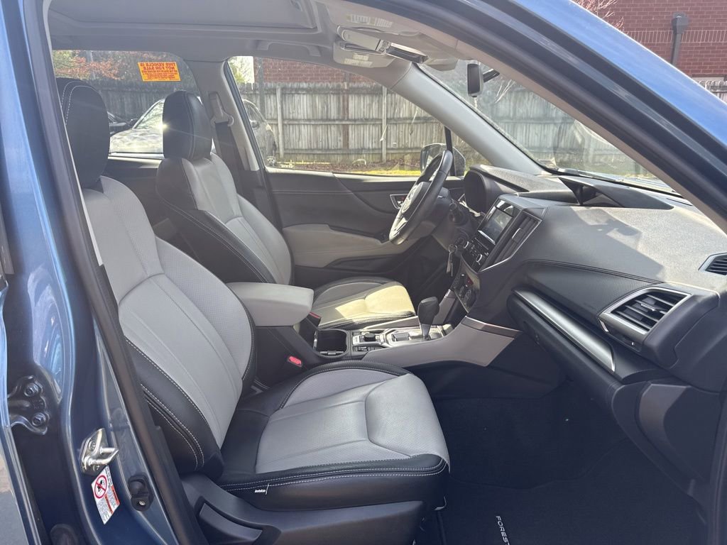 Used 2019 Subaru Forester Premium w/ All-Weather Package image 10