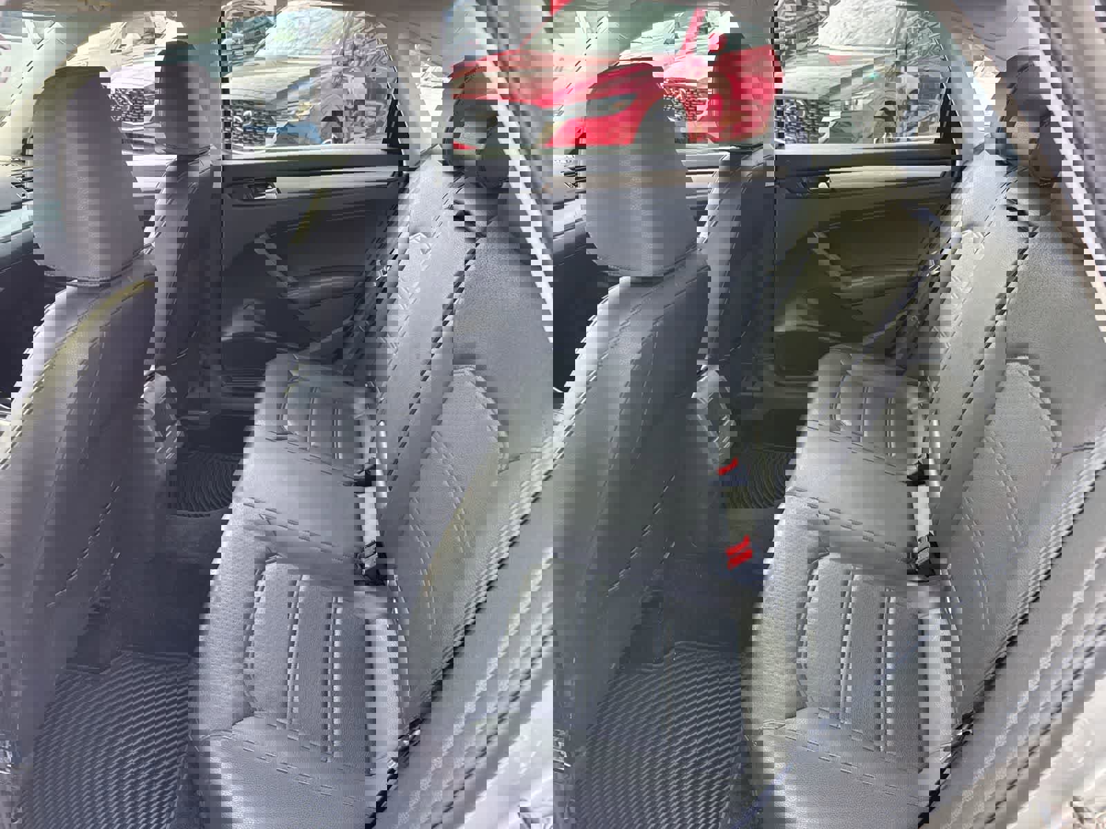 Used 2013 Volkswagen Passat Wolfsburg Edition image 18