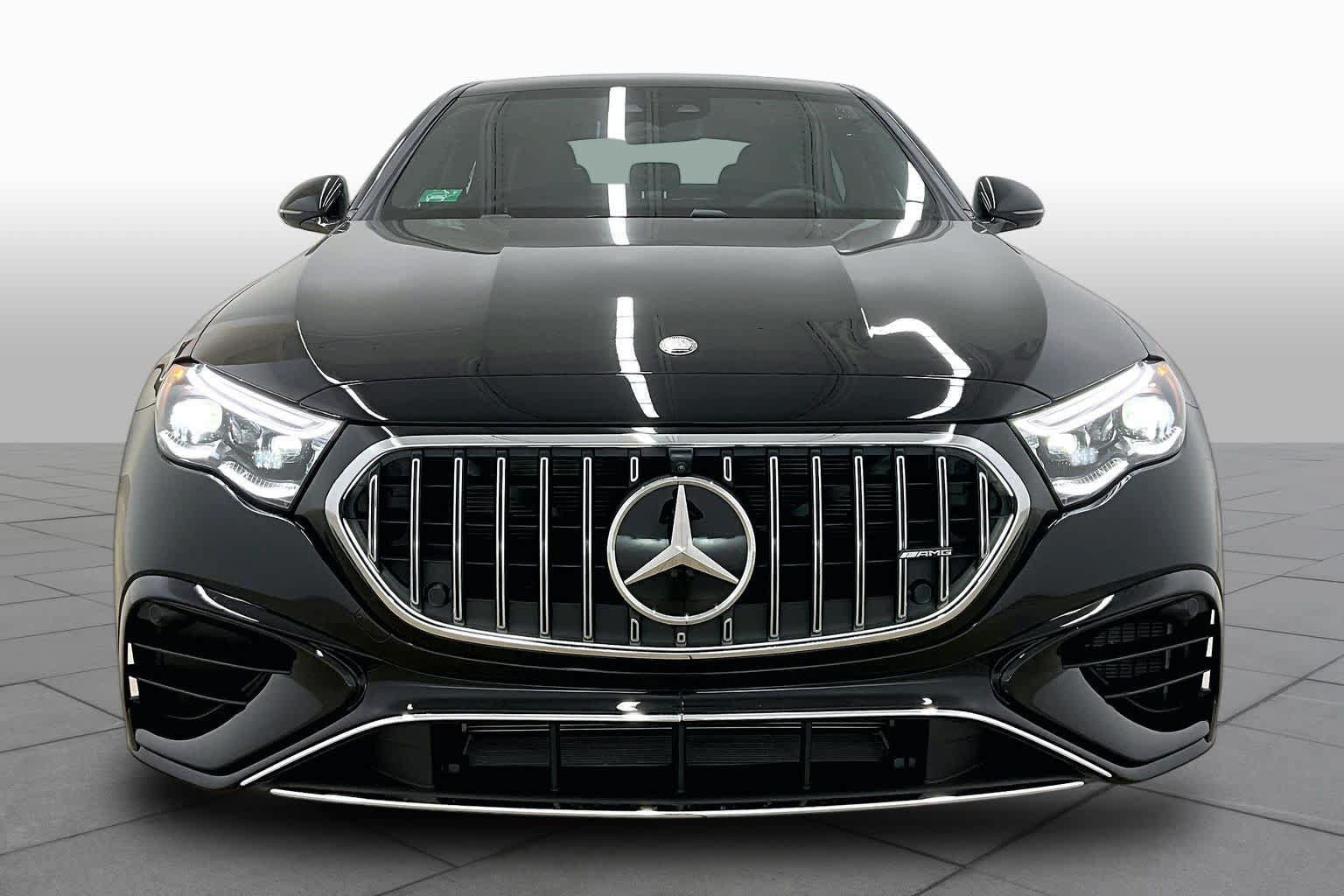 New 2026 Mercedes-Benz E 53 AMG e 4MATIC Sedan image 3