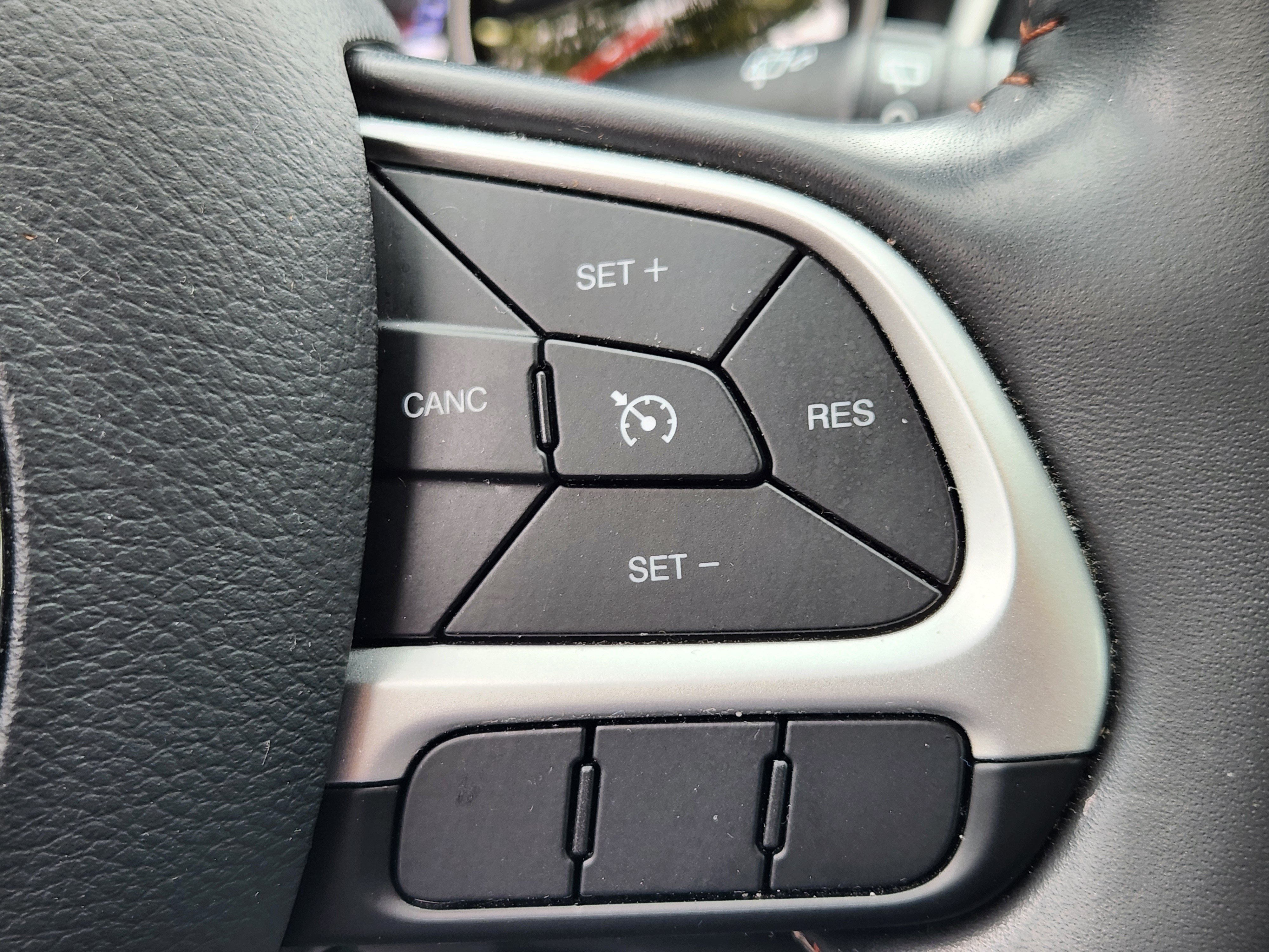 Used 2019 Jeep Compass Latitude AWD/4WD image 23