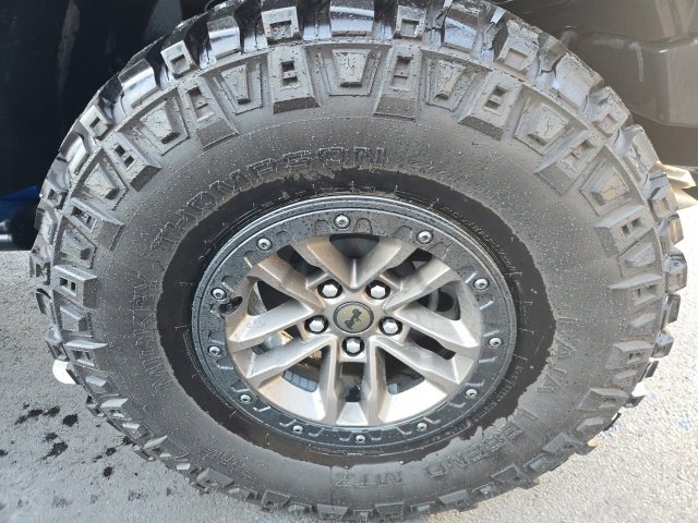 Used 2025 Jeep Wrangler Unlimited Rubicon 392 image 9