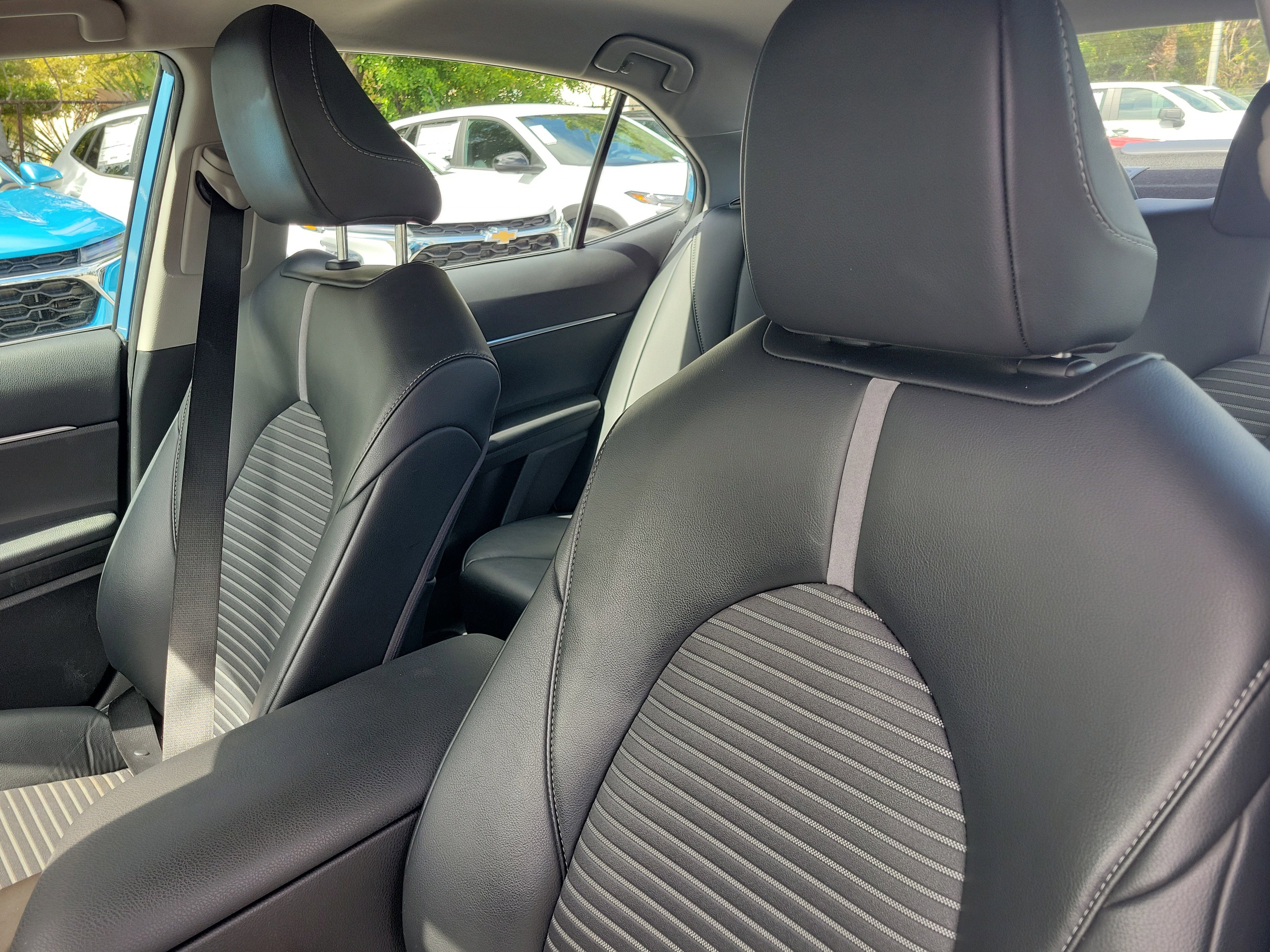 Used 2024 Toyota Camry SE image 26