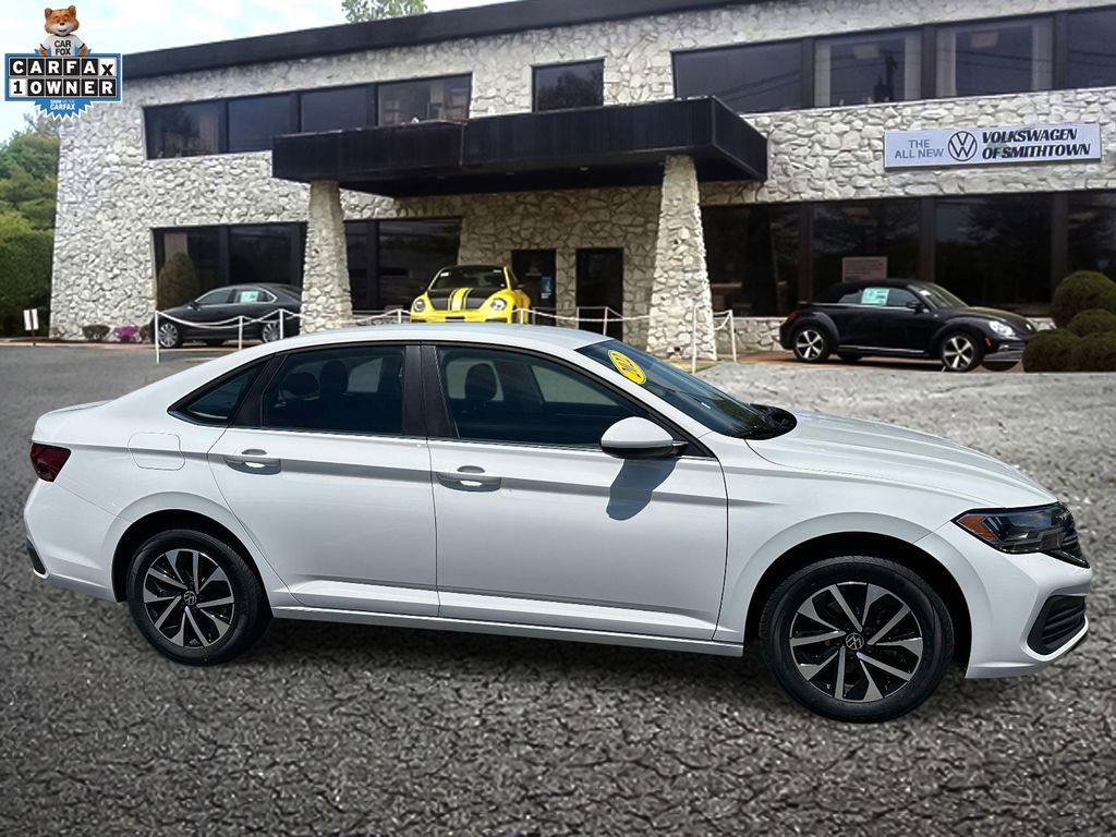 Used 2022 Volkswagen Jetta S FWD image 5