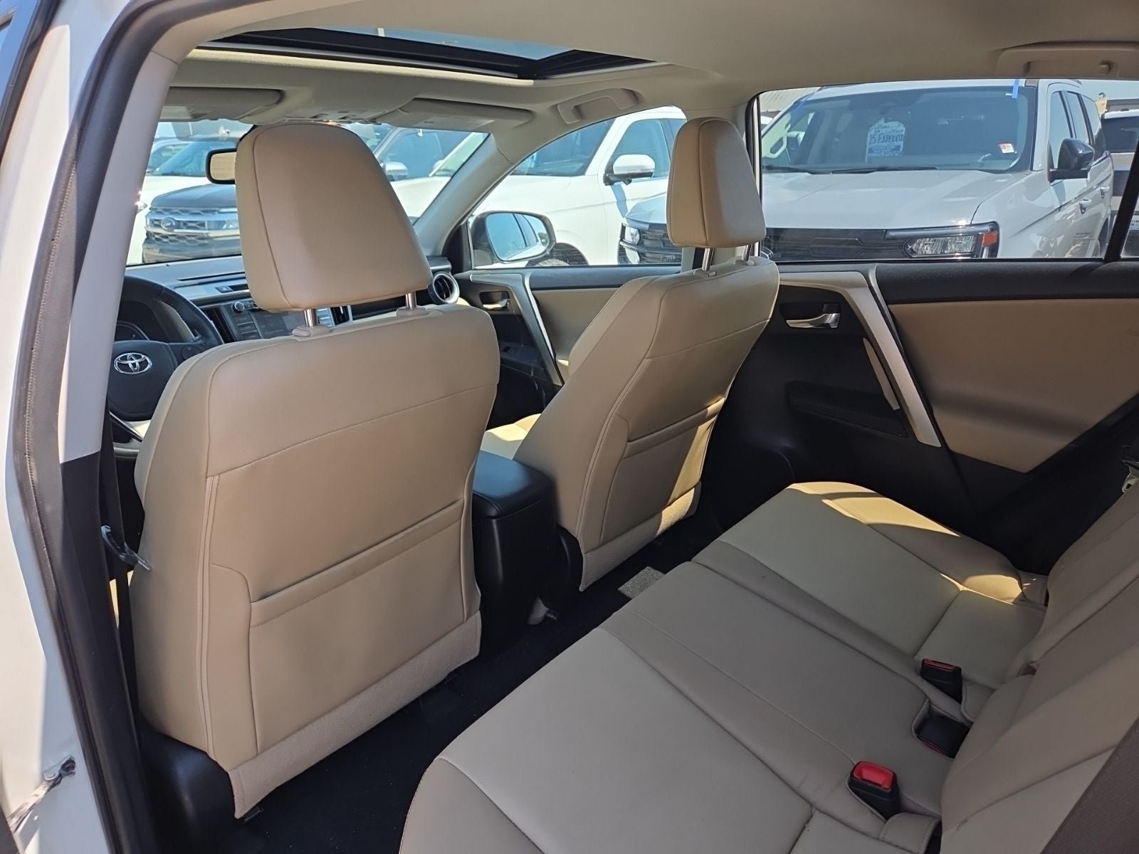Used 2014 Toyota RAV4 Limited w/ Technology Package AWD/4WD image 13