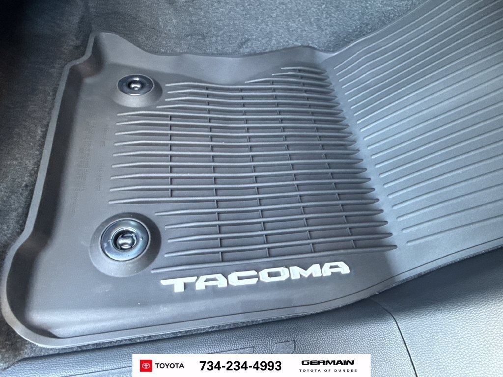 New 2026 Toyota Tacoma TRD Off-Road w/ TRD Off Road Premium Package AWD/4WD image 24