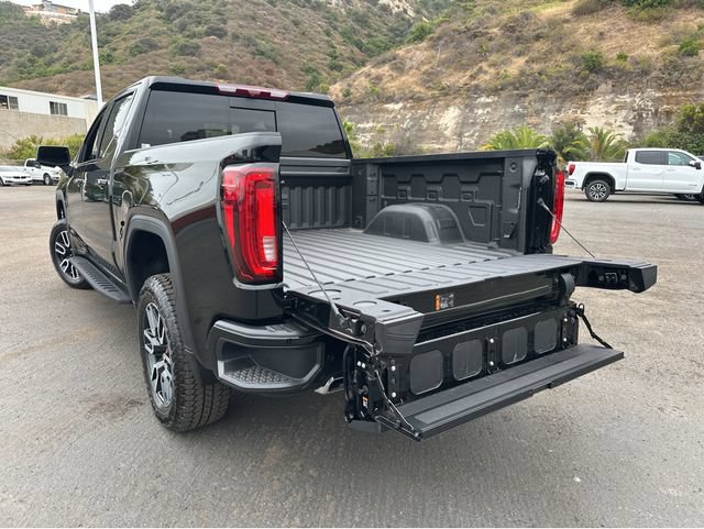 New 2026 GMC Sierra 1500 AT4 w/ AT4 Premium Package AWD/4WD image 32